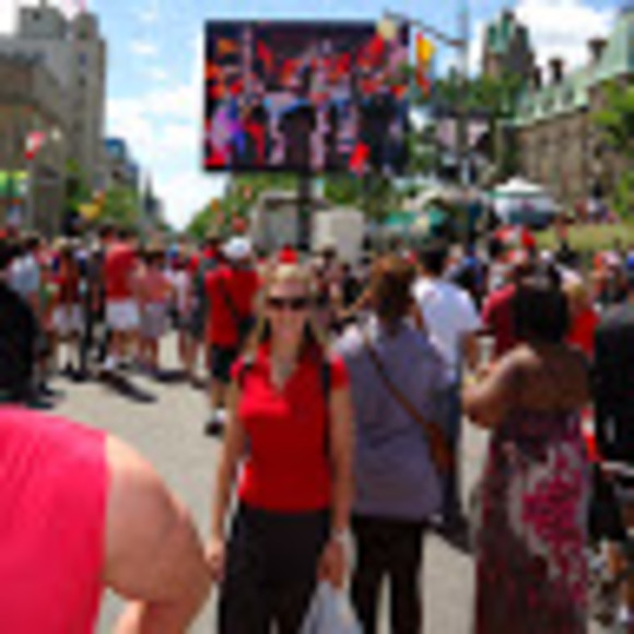 Meet your Posher, Amber - Picture 1 of 1